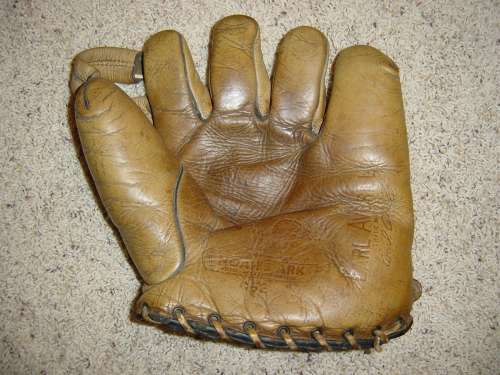 Earl Averill Noah's Ark G52 Front